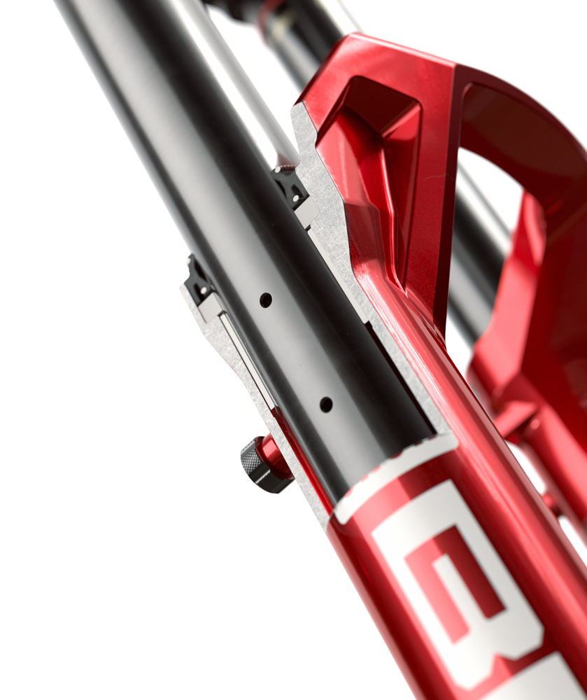 RockShox BoXXer Ultimate Fork image 6