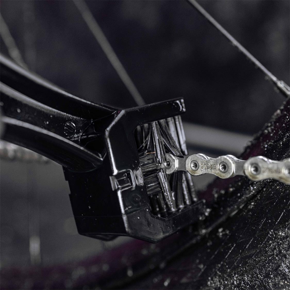Muc-Off - Bicycle Chain Brush image 2