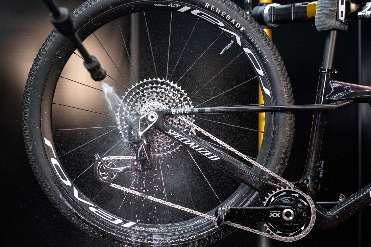 Muc-Off - Chain Wax Cleaner image 7