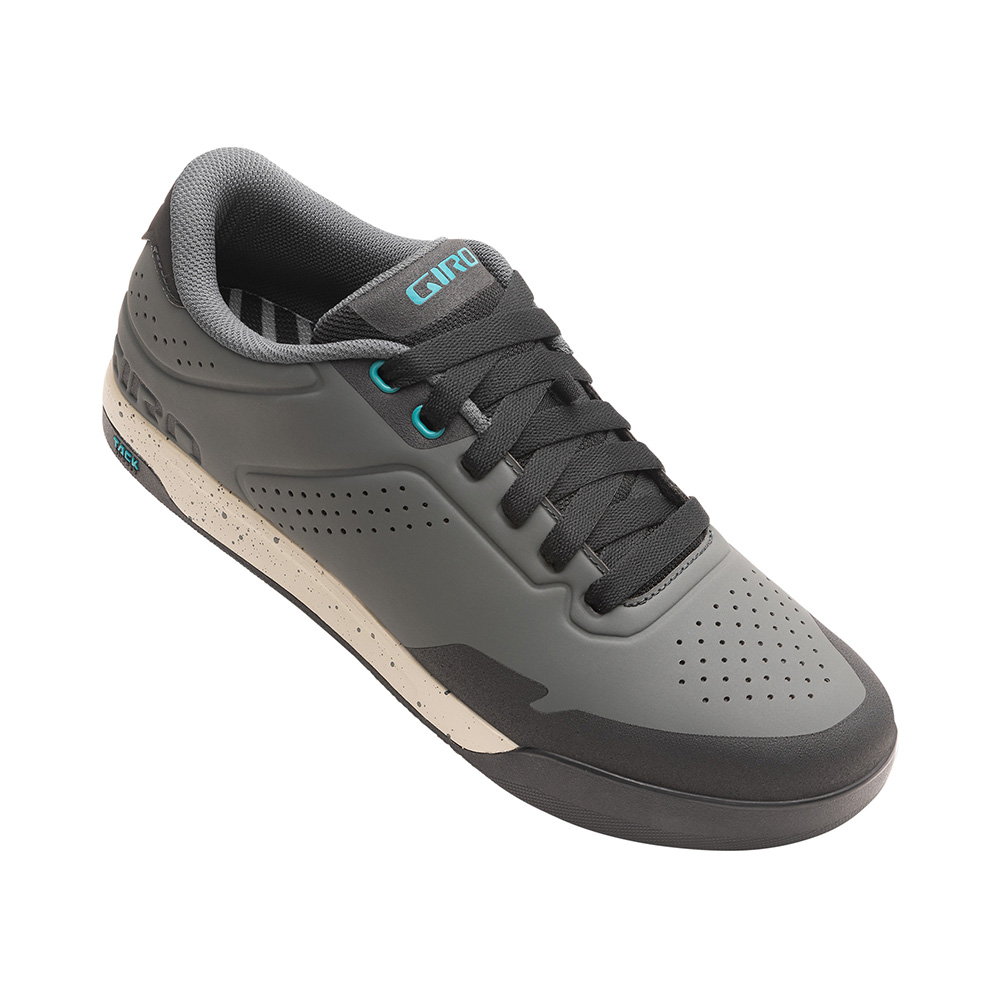 Giro Latch W Shoe image 2