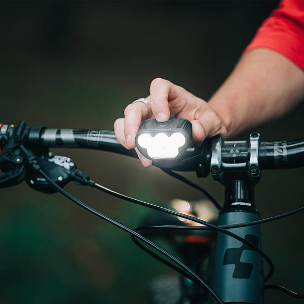 Magicshine 6500S with Remote image 3