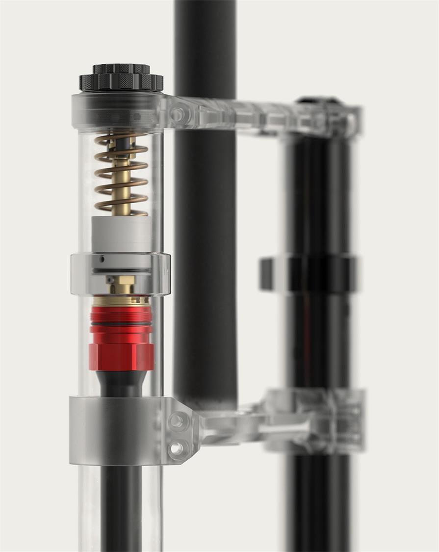 RockShox BoXXer Ultimate LinearXL Fork image 10